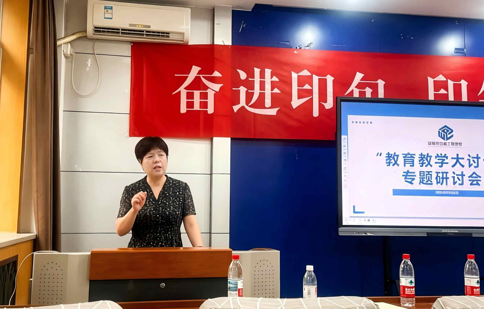 b15a9833887649939c3f4562f83d7c3e 拷贝.jpg b15a9833887649939c3f4562f83d7c3e 拷贝.jpg