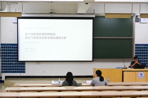 图片35.jpg 图片35.jpg